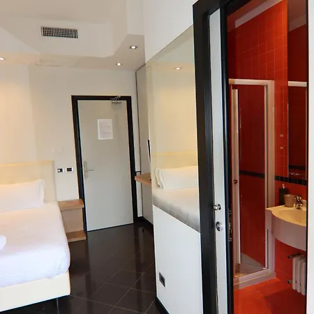 Hotel Derby 4*