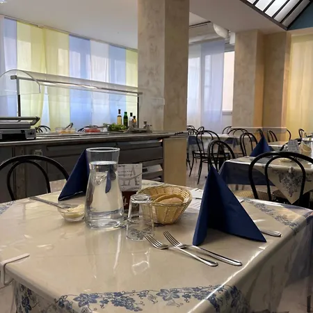 Adria Mare 3*
