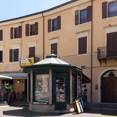 Appartamento Teatrum Loft Teatro Galli -jacuzzi In *