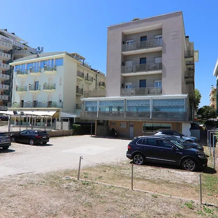 Derby 4* Rimini