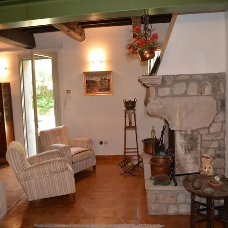 Belvilla By Oyo Degli Ulivi, Cleaning Included *