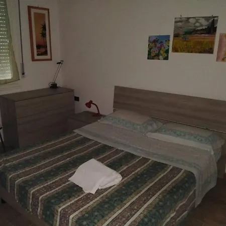 Two Apartment- Il Lupo Affitta