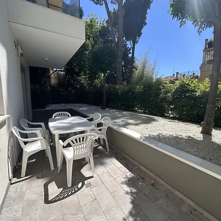 Relax With Garden - Il Lupo Affitta Apartment