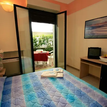 Brown Aparthotel