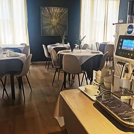 Dinkli 3* Rimini