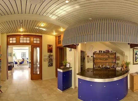 Ave Hotel Rimini