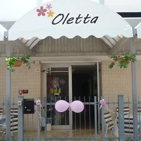Hotel Oletta 2*