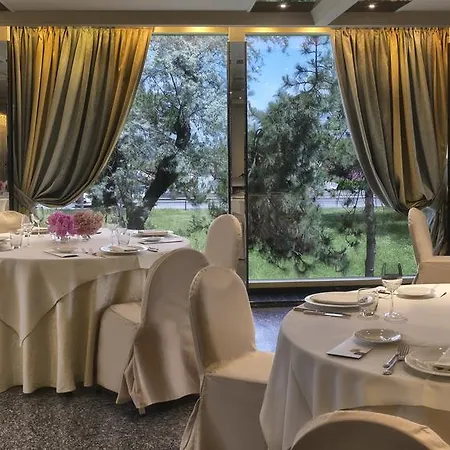 Hotell Ambasciatori 4*
