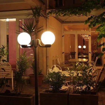 Hotel Delizia 2*