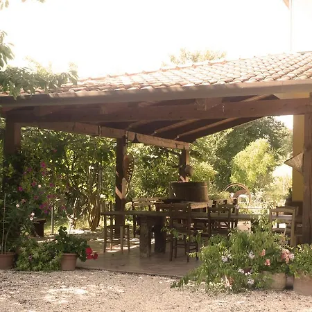 Farm stay Pian Del Pigro