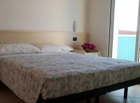 Paradise 3* Rimini