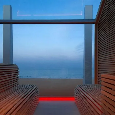 I-suite Hotel