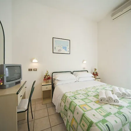 Otel Gemini 3*