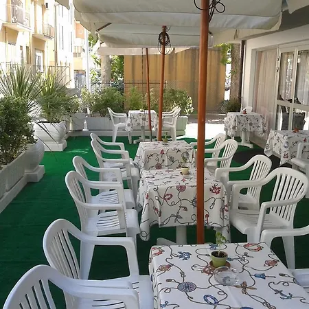 Hotel Goya Marebello