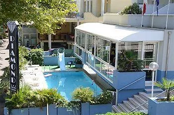 Diamond Hotel 3*