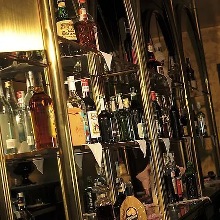 迪普罗玛皇宫酒店 酒店