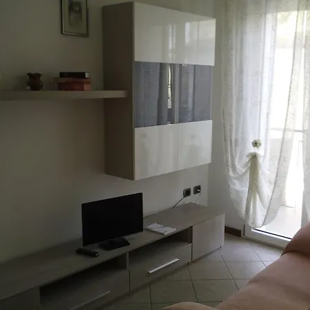 Casa Vacanze Rivabella Apartment *