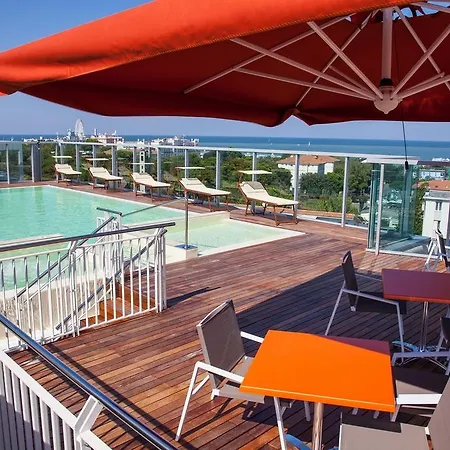 Aria Hotel
