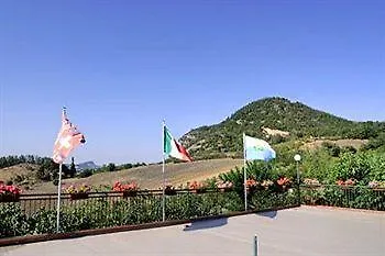 Poggio Duca Farm stay *