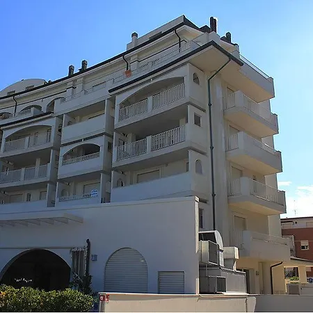 Aparthotel A-more