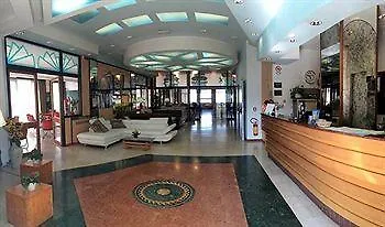 Hotel Carlton