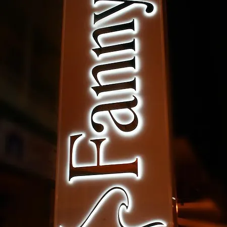 Appart hôtel Fanny *