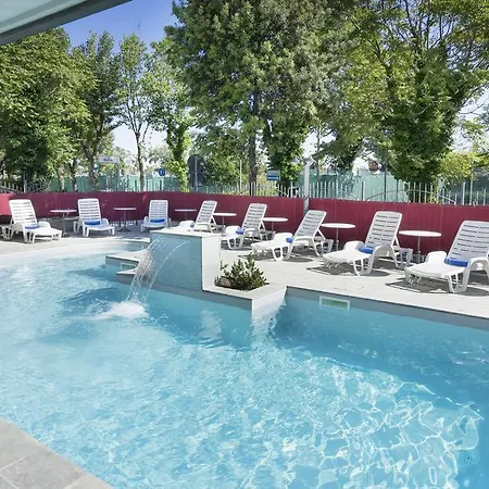 Otel Bikini