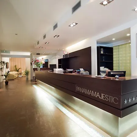 Panama Majestic