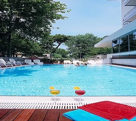 Alisei Palace Rímini