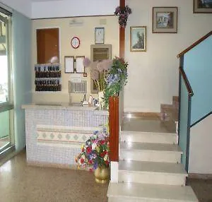 Guest house Nanni Garni 2*
