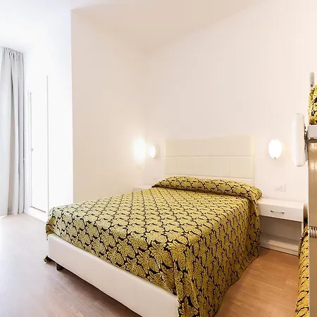Hotell Hb Orchidea Blu 3*