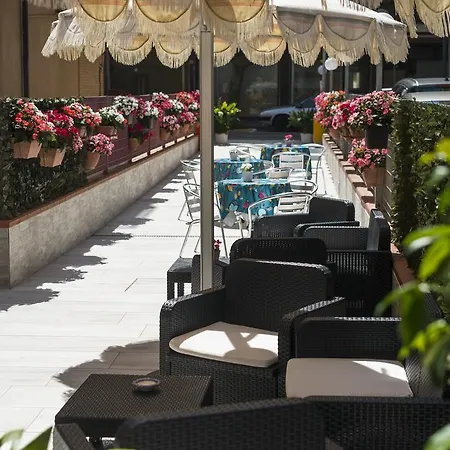 Hotel Nadia