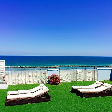Apart Otel Frontemare