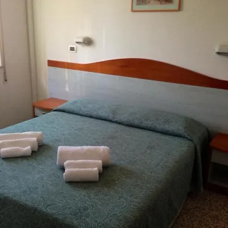 Arlotti Hotel *