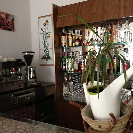 Arlotti Hotel *