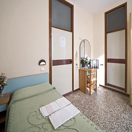 Telstar Hotel Rimini