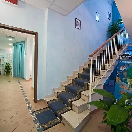 Savina 3* Римини