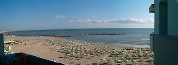 Iones 3* Rimini