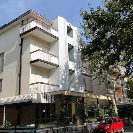 Guest house Nanni Garni 2*