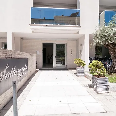 Aparthotel Sottovento 3*