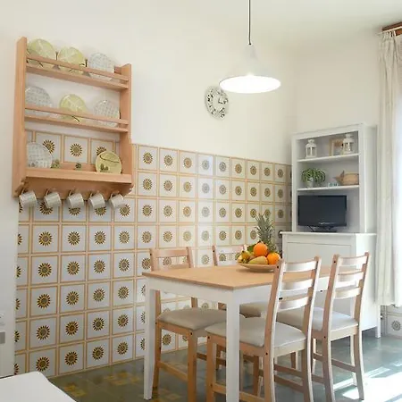 Augusta Apartment