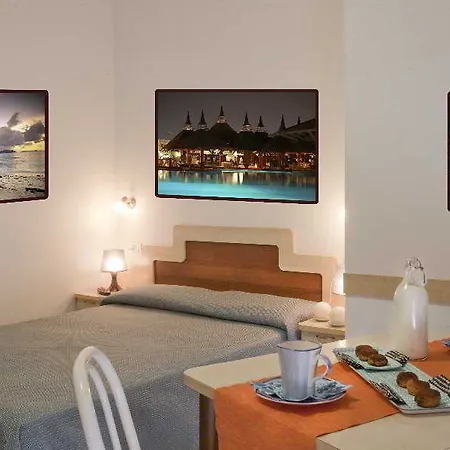 Aparthotel Mediterraneo