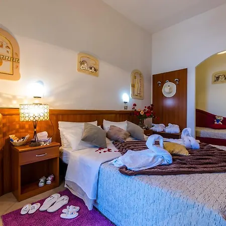 Hotel Estate
