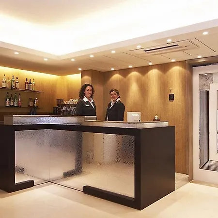 Lalla Hotel