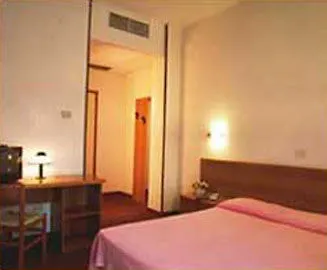 Biancamano 3*
