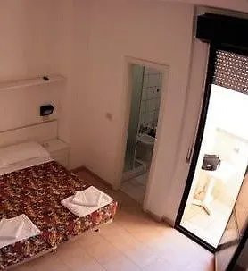 Sacramora Hotel