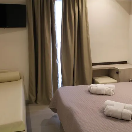 Hotell Sant'elena 3*