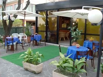 Reale 3*