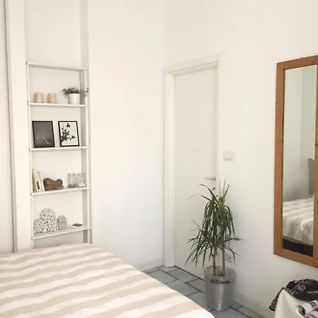 Apartament Laura A 2 Passi Dal Mare *