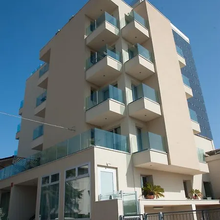 Aparthotel Albachiara